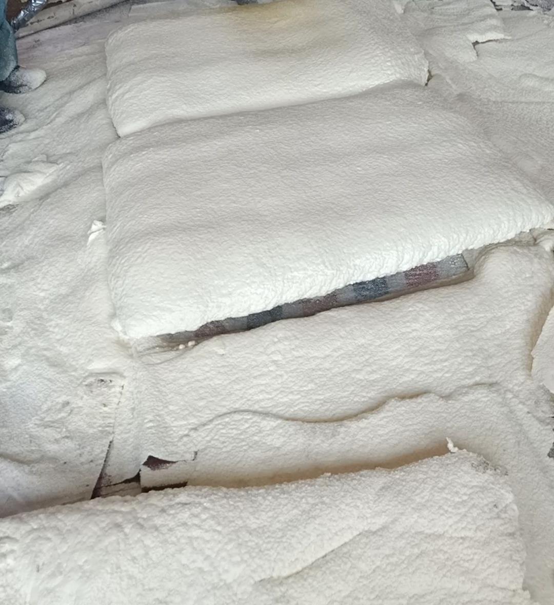 Ultra-low Temperature Spray PU Foam